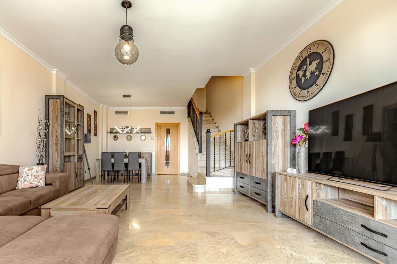 Spacious Ocean View Family Townhouse Пуэрто-де-Сантьяго Экстерьер фото