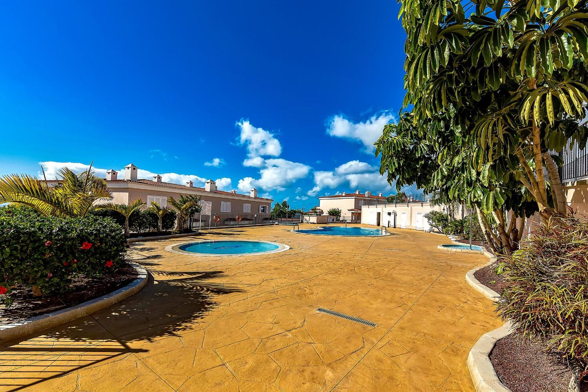 Spacious Ocean View Family Townhouse Пуэрто-де-Сантьяго Экстерьер фото